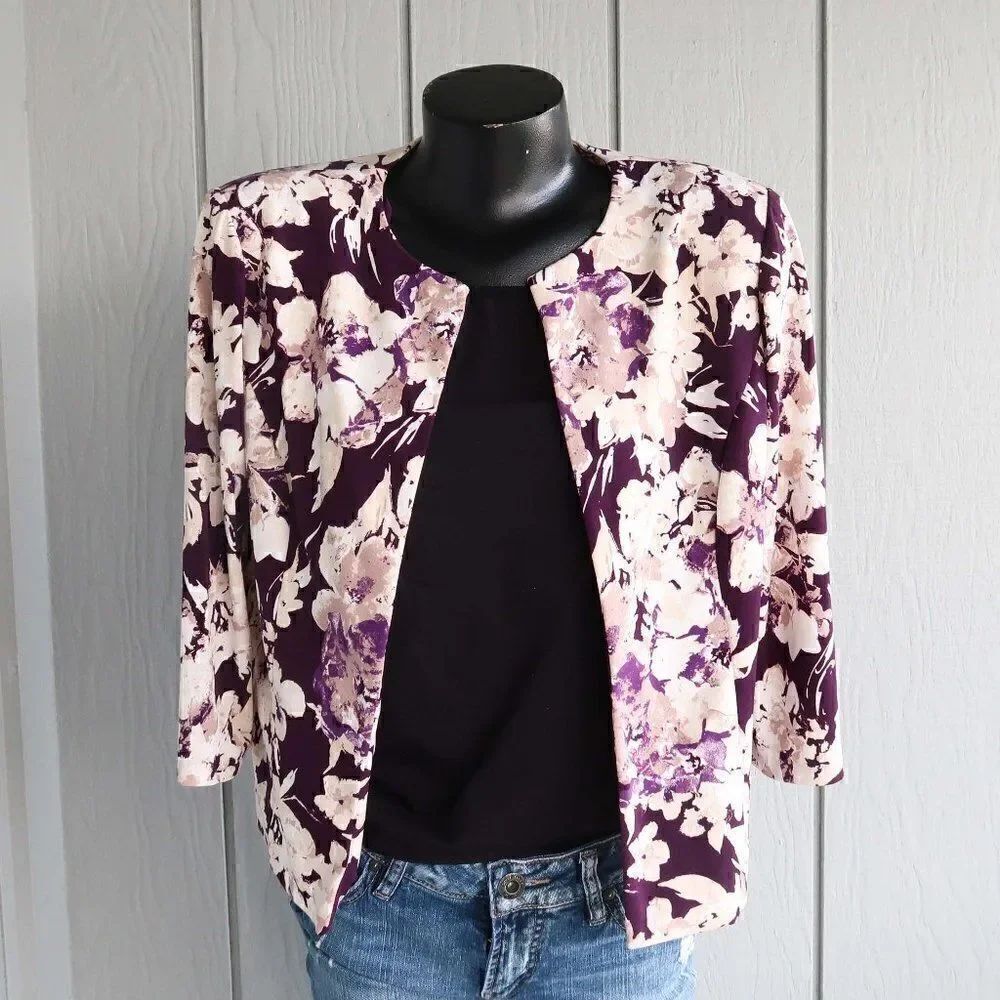 Jessica Howard Floral Blazer 